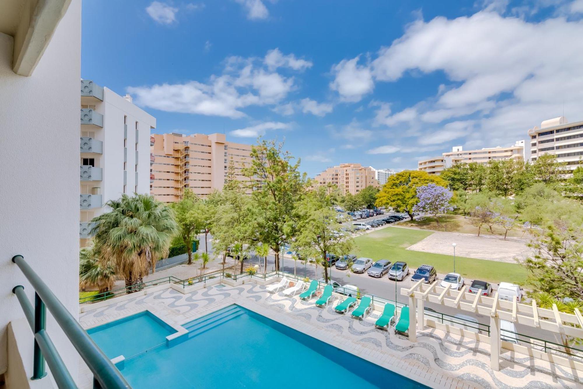 Talia XI - Pool Near The Beach - Vilamoura Exteriör bild